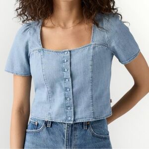 Levi’s Pascale Short Sleeve Blouse Button Up Cropped Denim Light Wash New